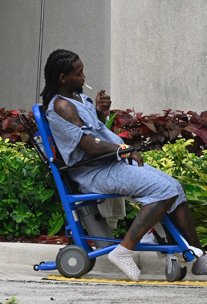 Offset Seen Outside Florida Hospital After Shooting Incident (Photos) Offset Seen Outside Florida Hospital After Shooting Incident (Photos)