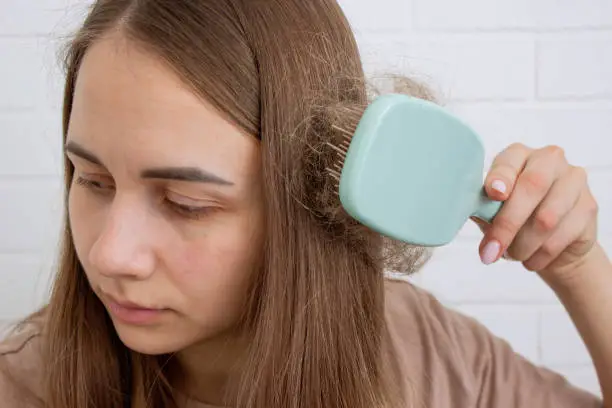 How to Remove Static from Hair How to Remove Static from Hair