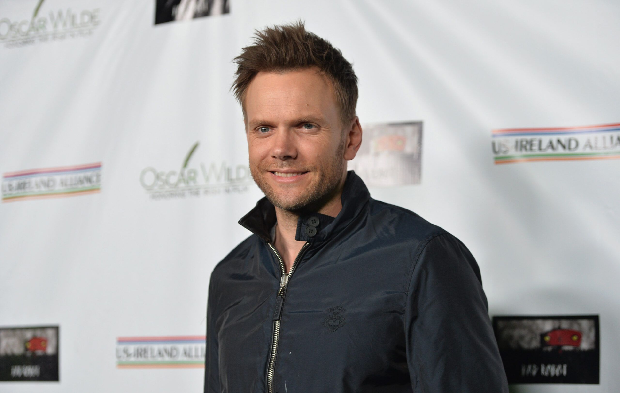 Joel McHale Net Worth