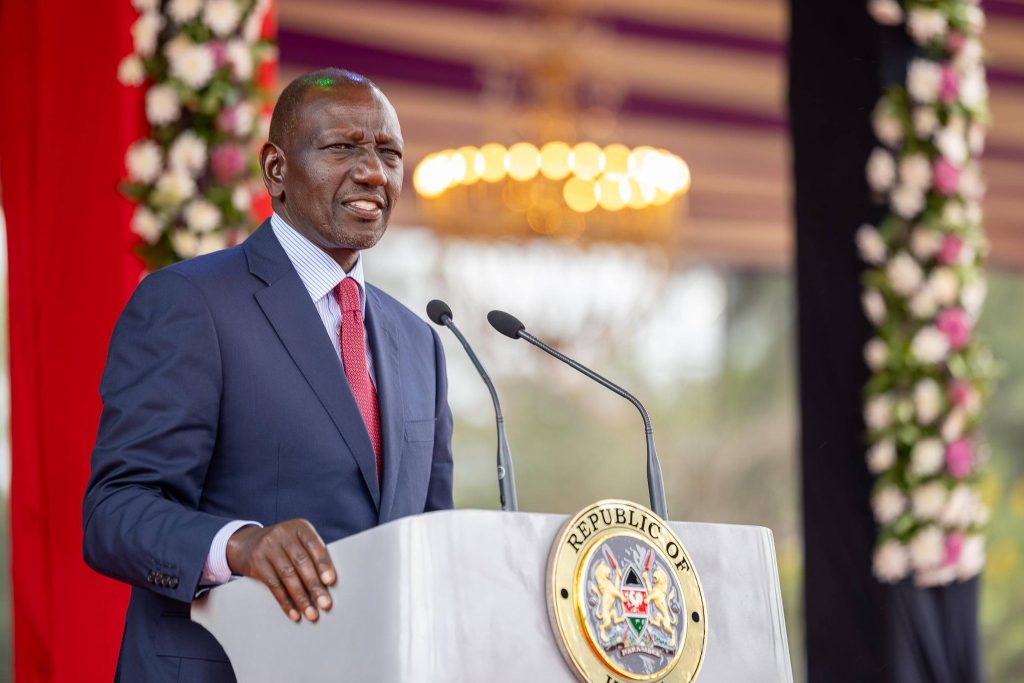 Ruto increases salary for workers by 12%