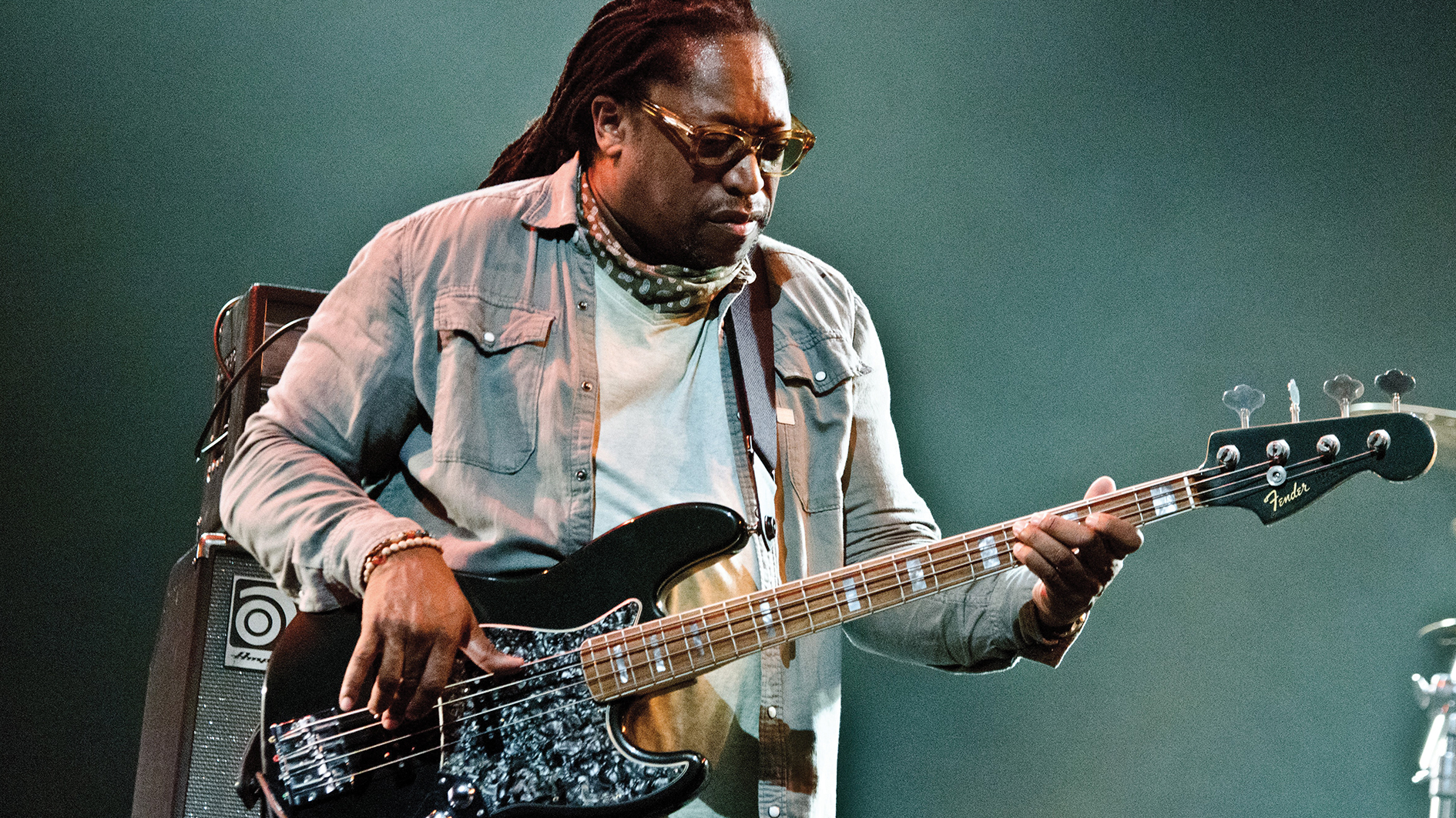 Darryl Jones Net Worth