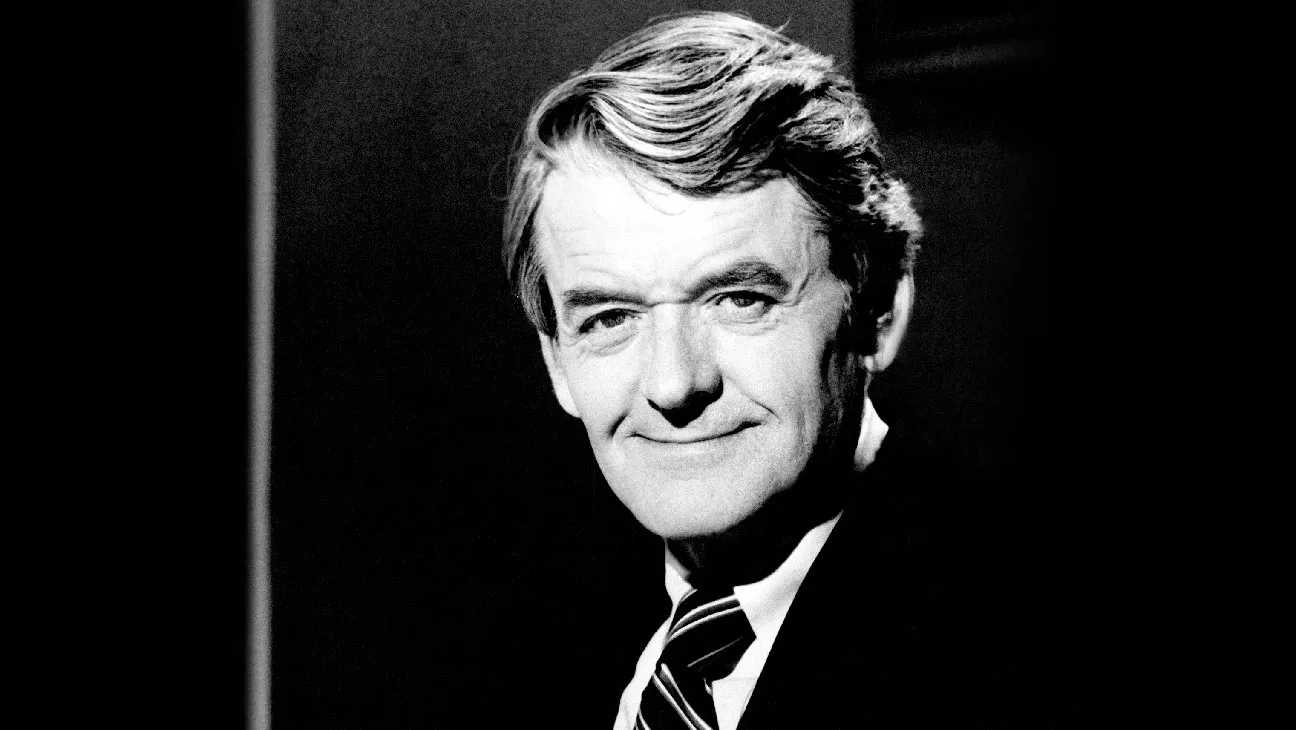 Hal Holbrook Net Worth