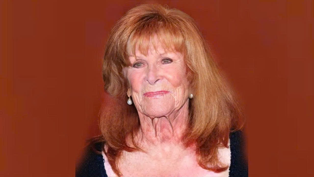 Stefanie Powers Net Worth