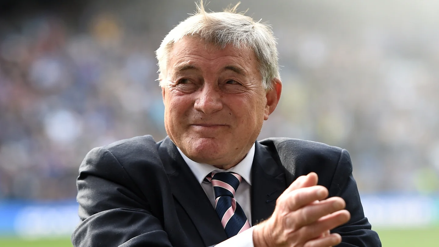 Bobby Tambling Net Worth