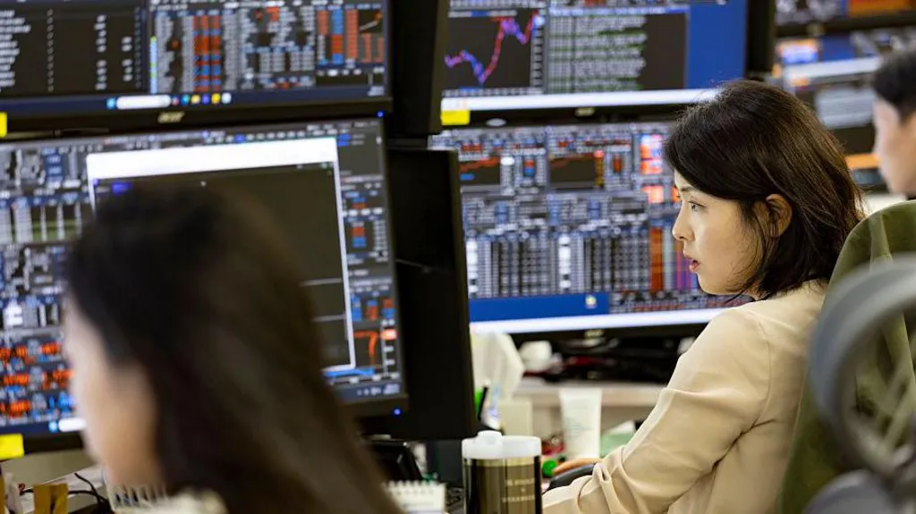 Stock markets fall on tech plunge and renewed Middle East at
