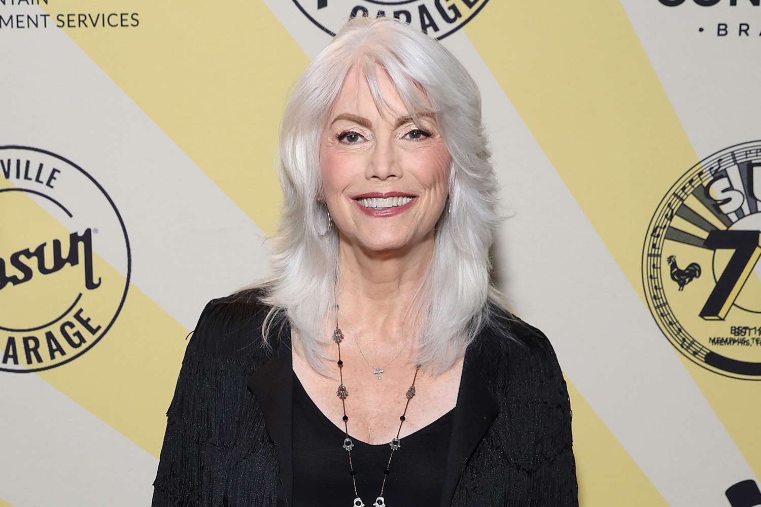 Emmylou Harris Net Worth