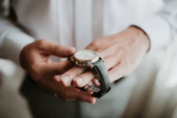 How to Adjust a Wrist Watch How to Adjust a Wrist Watch
