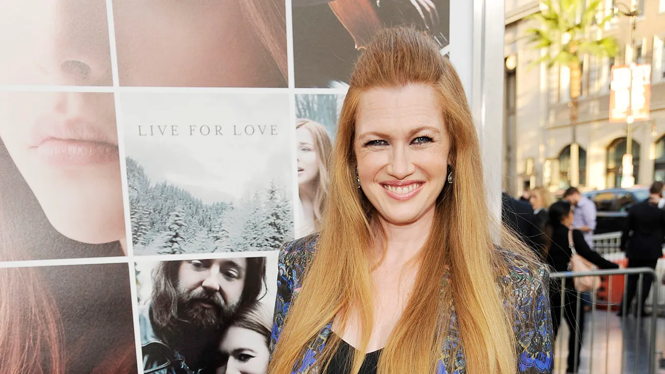 Mireille Enos Net Worth 