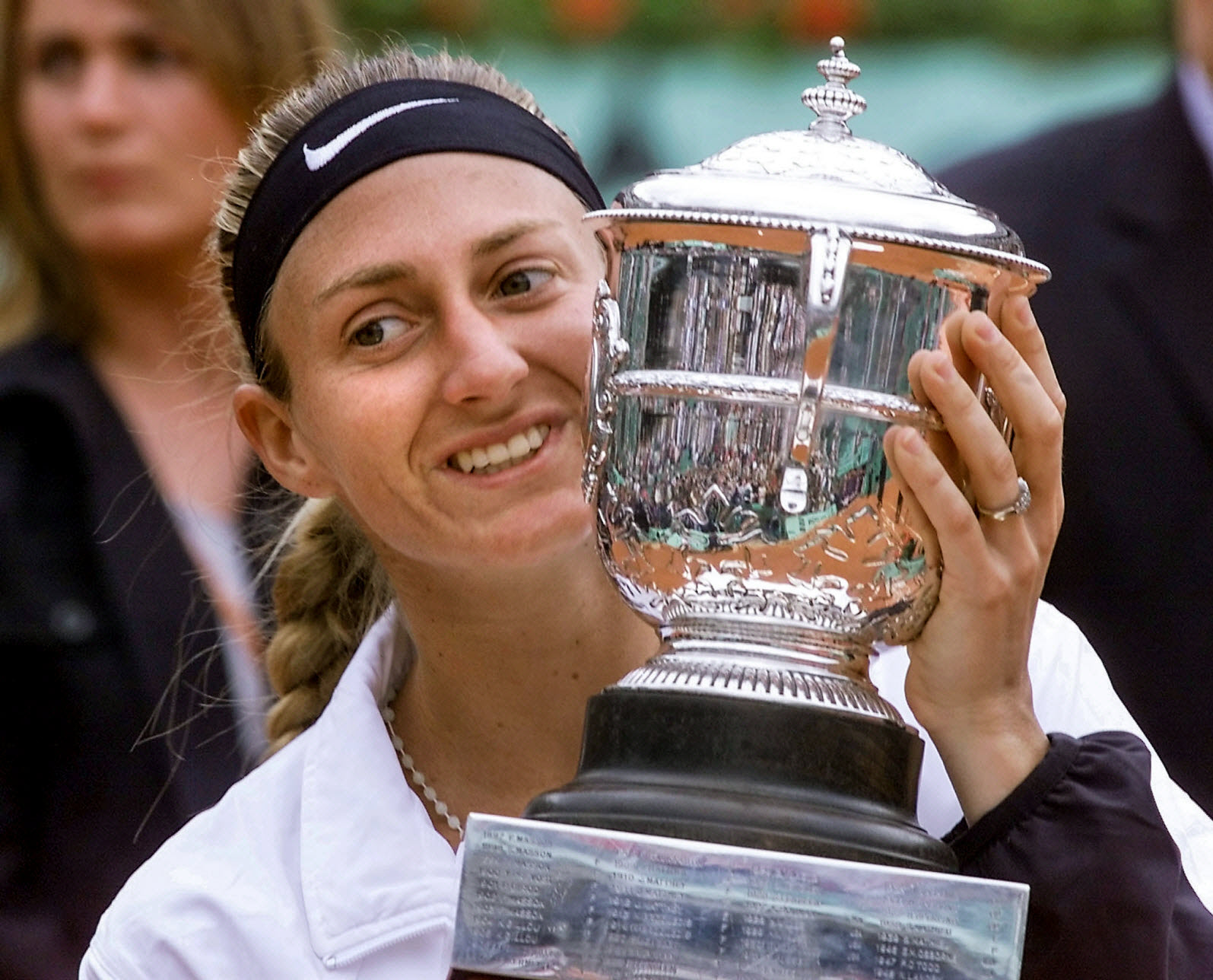 Mary Pierce Net Worth