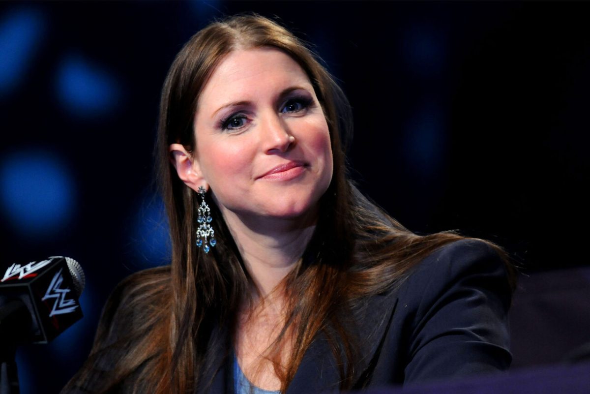 What is Stephanie McMahon net worth? - Kahawatungu