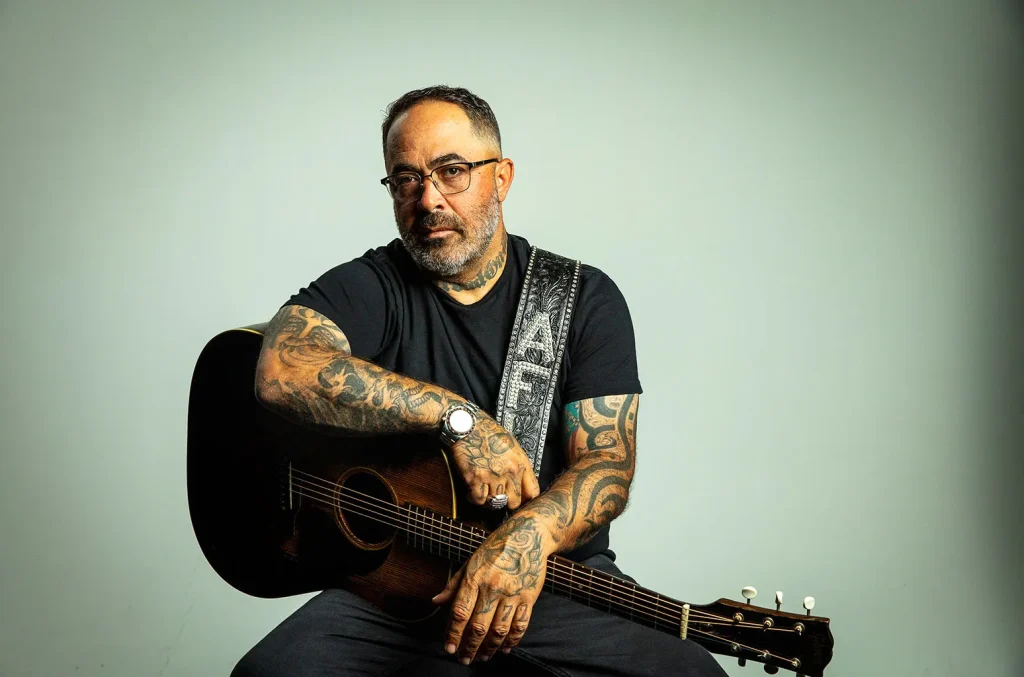 Aaron Lewis Net Worth Aaron Lewis Net Worth