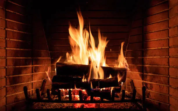 How to Build a Fire in a Fireplace How to Build a Fire in a Fireplace