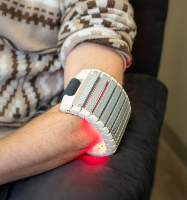 Red Light Therapy Neck and Chest Mask: 30-Day Honest Results Red Light Therapy Neck and Chest Mask