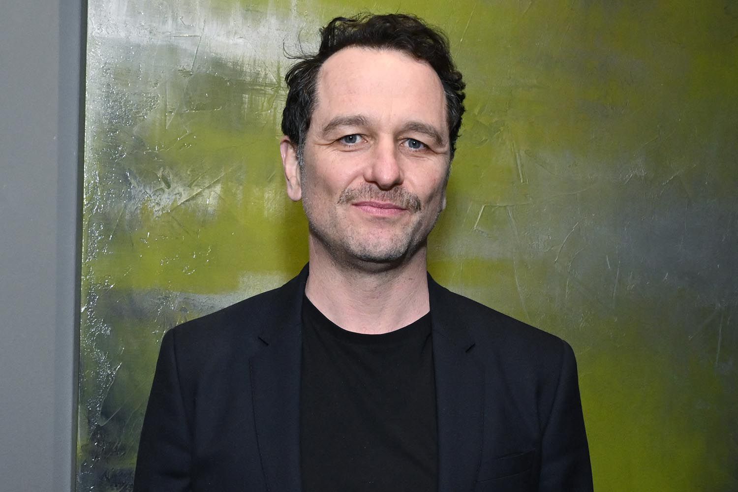 Matthew Rhys Net Worth - Kahawatungu