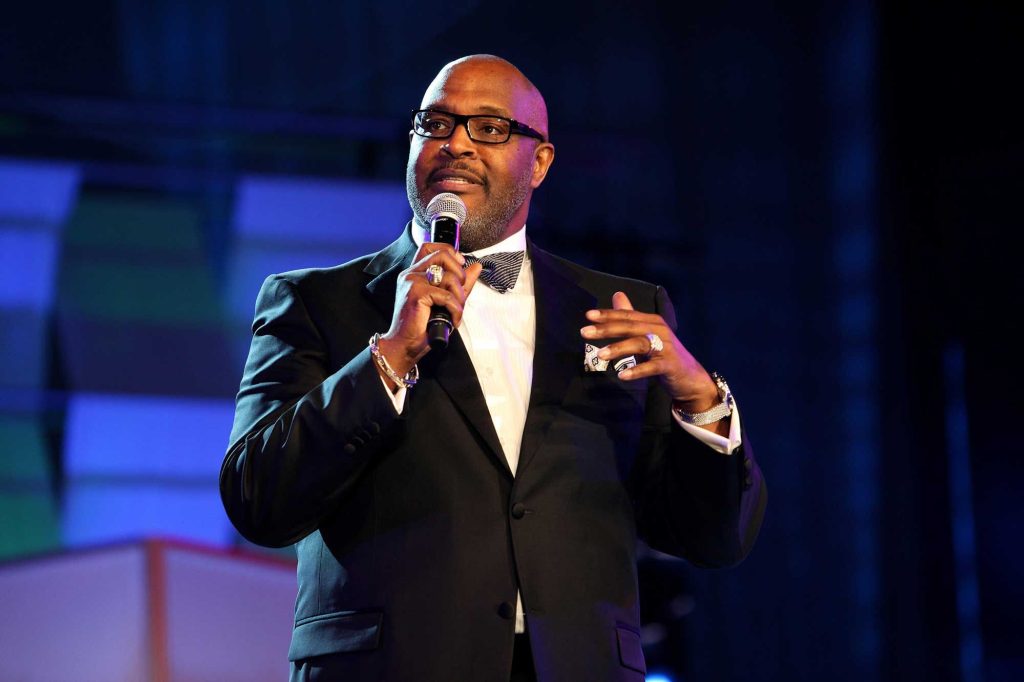 What is Marvin Winans Net Worth?