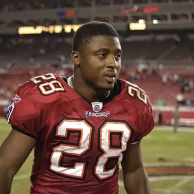 Warrick Dunn Net Worth - Kahawatungu