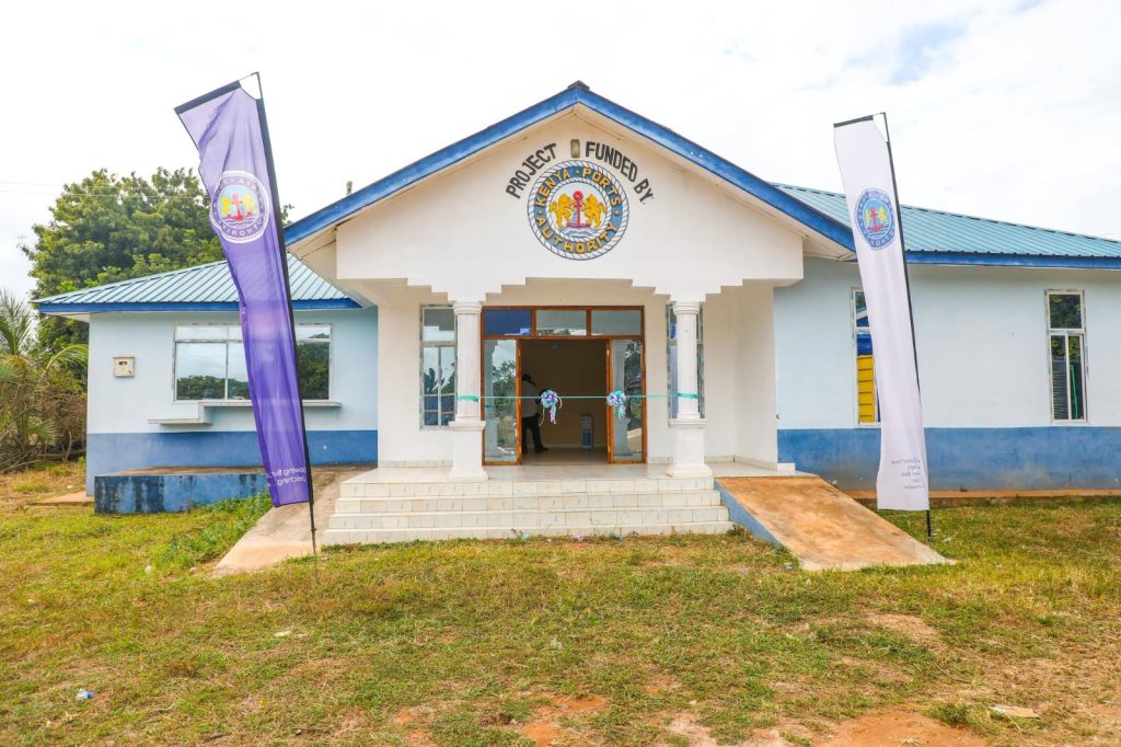 Hundreds of Msambweni fisherfolk to benefit as KPA hands over modern fisheries facility