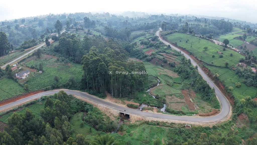 PS Omollo Issues Update on Construction of Mau Mau Road Lot 2 Project