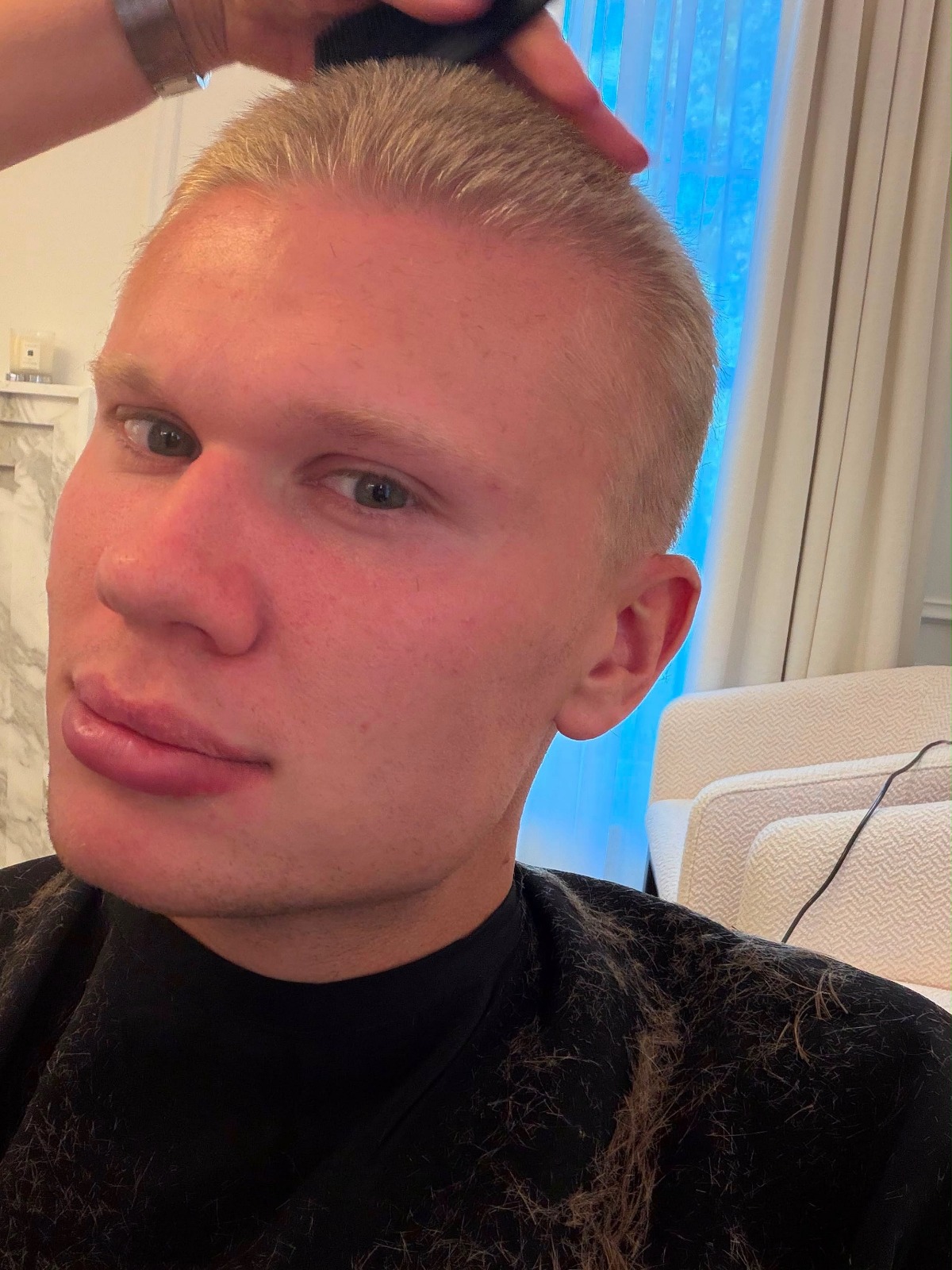 (PICS) Erling Haaland Unveils New Short Hairstyle Ahead of Premier League Opener - Kahawatungu