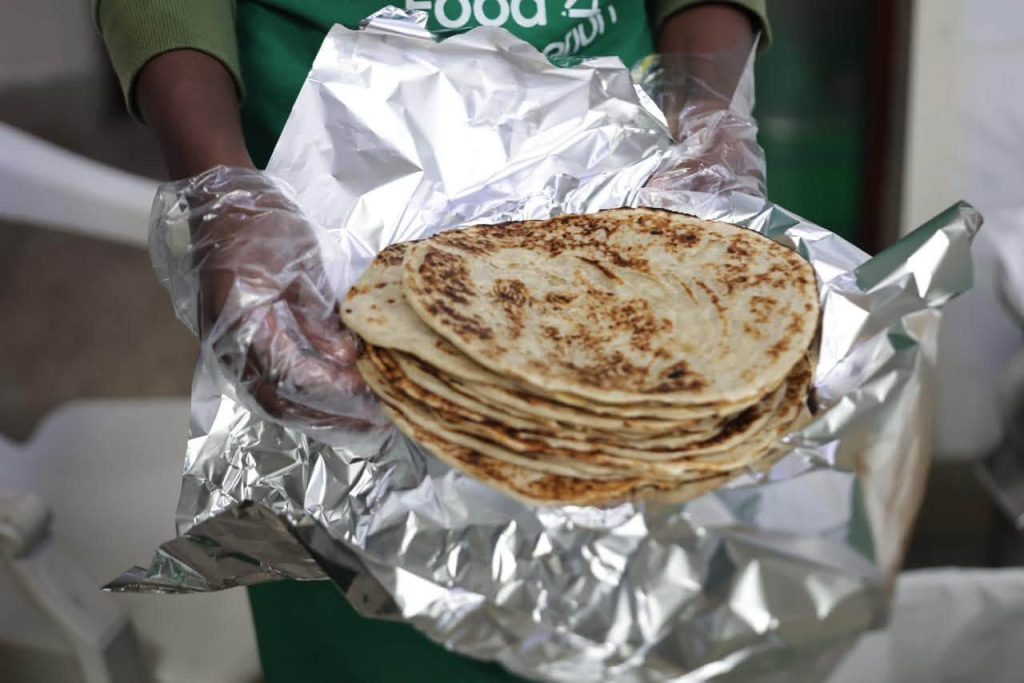 Sakaja Unveils Chapati-Making Machine Producing 2,000 Chapatis Per Hour Chapati-Making Machine Producing 2,000 Chapatis Per Hour
