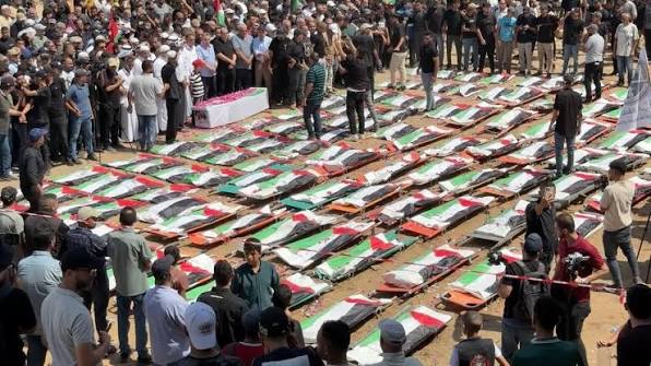 Mass funeral in Gaza for 112 Palestinians killed in 2023 Israeli strike Mass funeral in Gaza for 112 Palestinians killed in 2023 Israeli strike