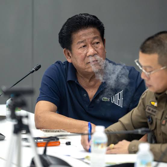 Former Thai MP allegedly kills official and confesses on YouTube Former Thai MP allegedly kills official and confesses on YouTube