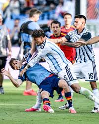 Paredes Gets 10-Match Ban; Argentina Forced to Play in Half-Empty Stadium Paredes Gets 10-Match Ban; Argentina Forced to Play in Half-Empty Stadium