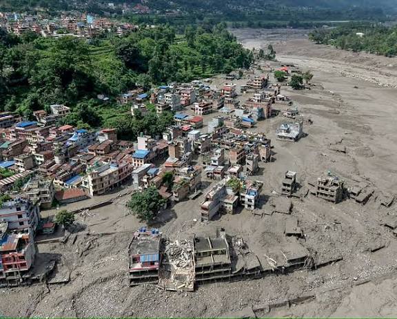 Search for 1,000 missing after deadly Nepal-Tibet floods Search for 1,000 missing after deadly Nepal-Tibet floods