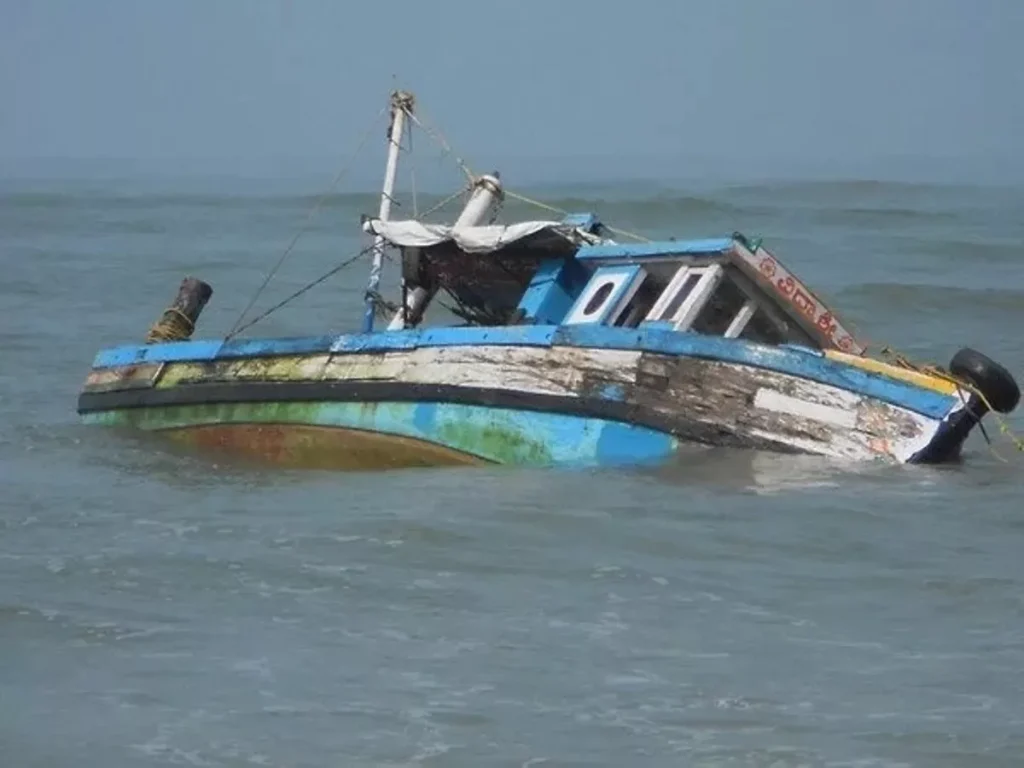 Six rescued, four missing after boat capsizes off Lamu Coast