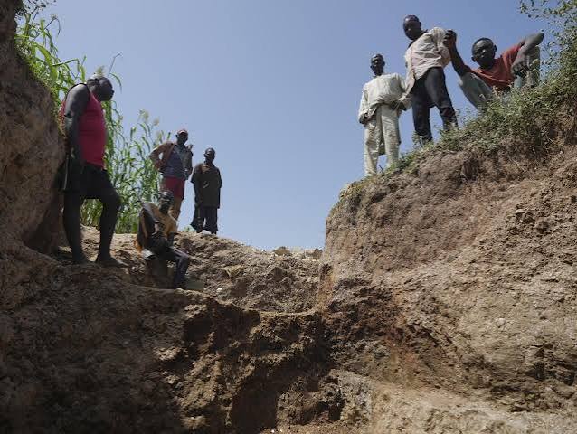 Dozens of suspected illegal miners die in Nigerian custody Dozens of suspected illegal miners die in Nigerian custody