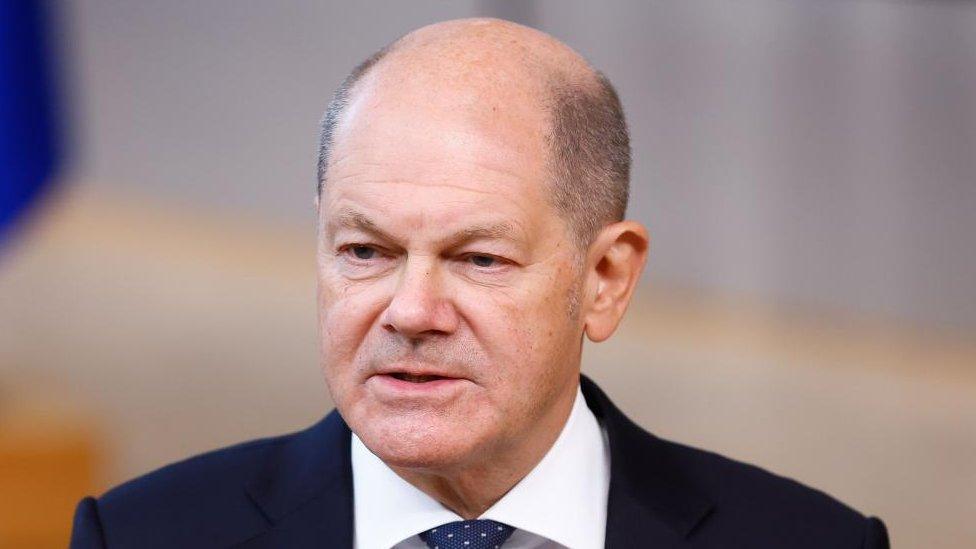 Olaf Scholz Siblings: Get to Know Jens and Ingo Scholz