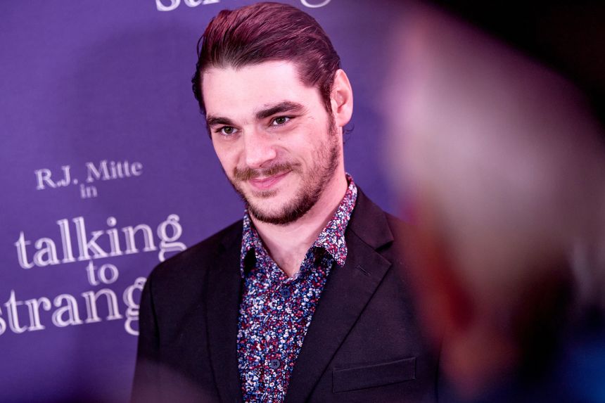 Breaking Bad actor RJ Mitte dies aged 34