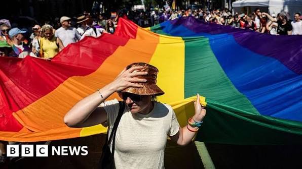 Hungarian MPs scrap Orbán’s anti-LGBTQ measures Hungarian MPs scrap Orbán's anti-LGBTQ measures