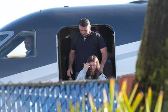 Flávio Bolsonaro calls himself ‘leader of Brazil’ after election loss Flávio Bolsonaro calls himself 'leader of Brazil' after election loss